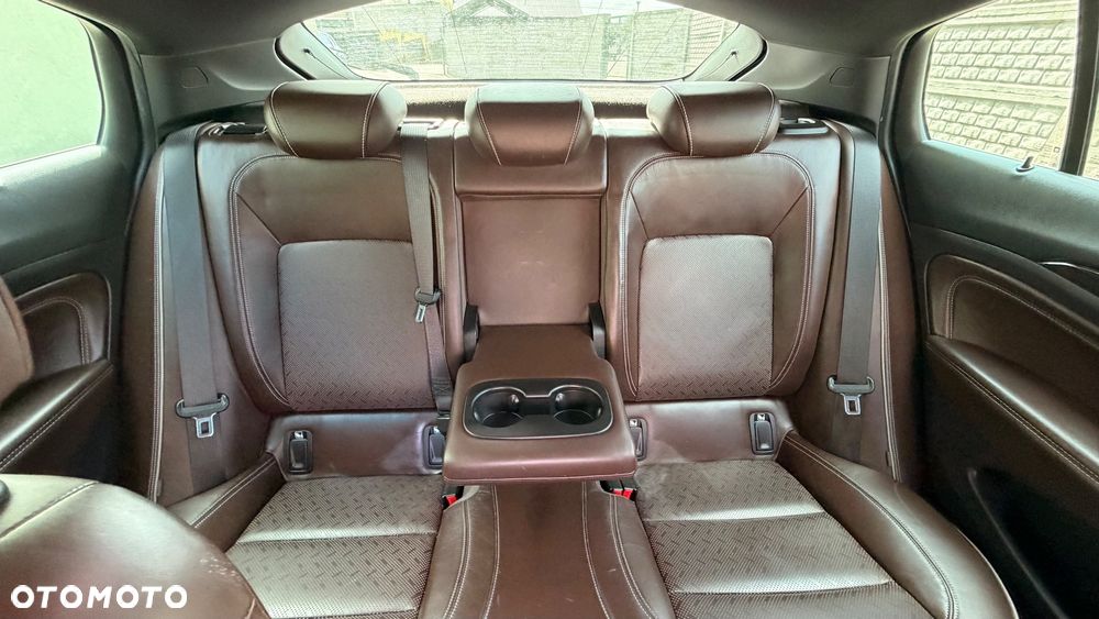 Opel Insignia 1.6 CDTI Business Innovation - 37