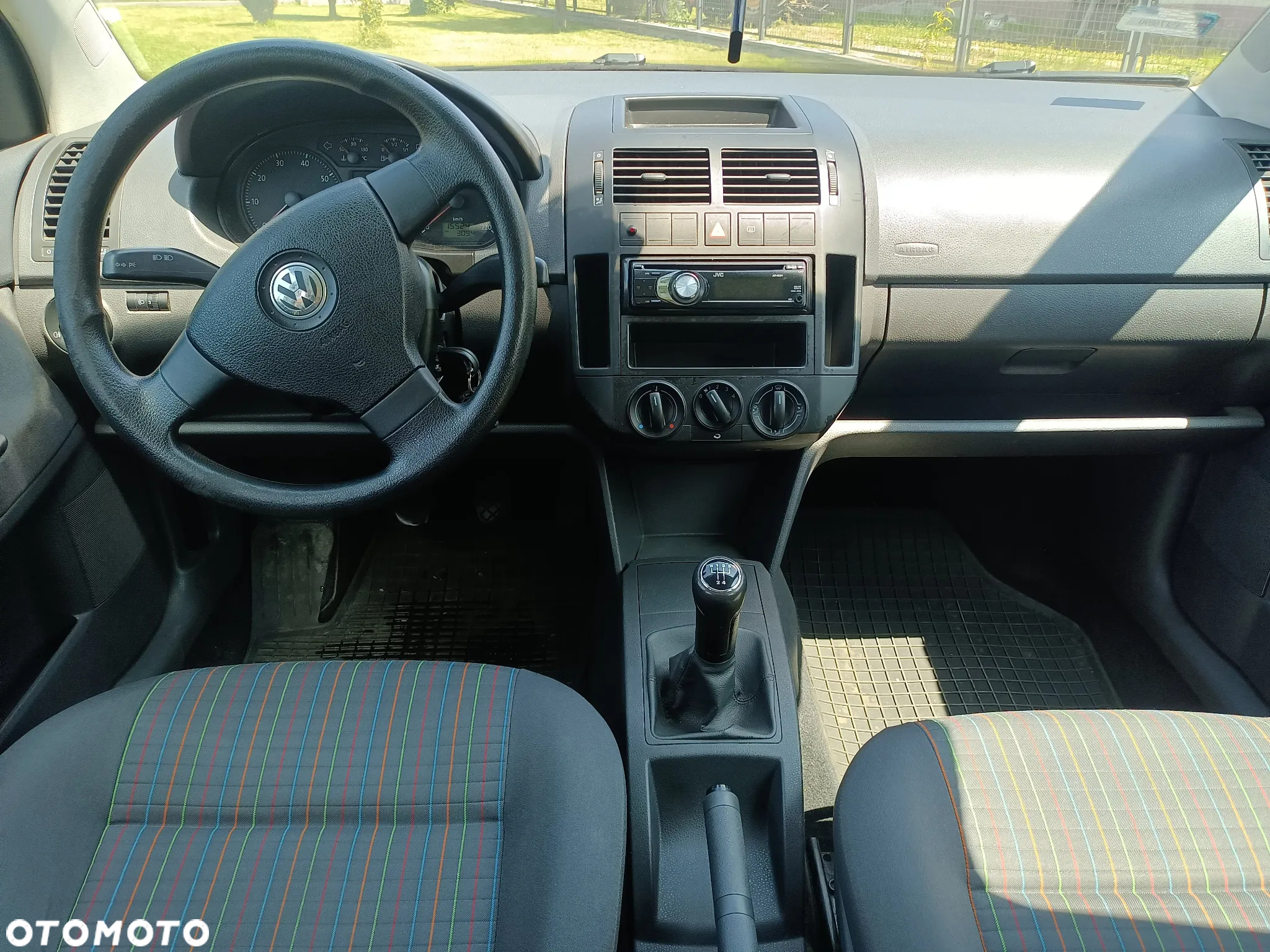 Volkswagen Polo - 6