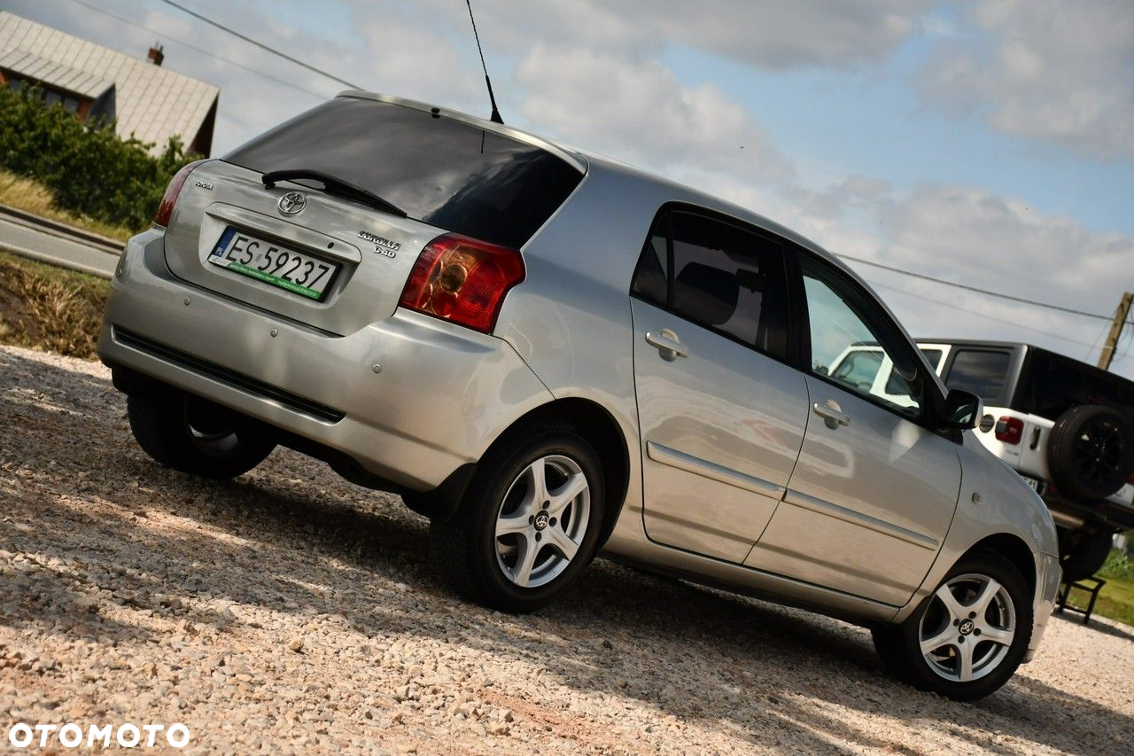 Toyota Corolla - 27