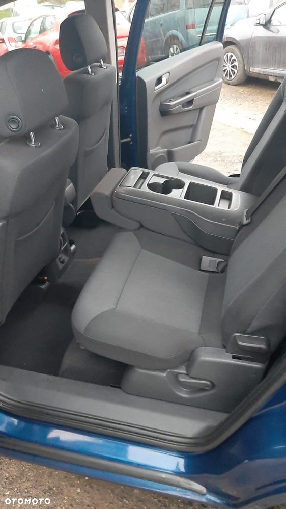 Opel Zafira 1.9 CDTI Navi - 18