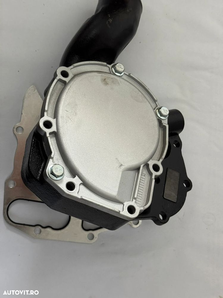 Pompa de apa NOUA PERKINS 1103A-33; 1103A-33T; 1103B-33; 1103B-33T; 1103C-33; 1103C-33T; 1103D-33; 1103D-33T; 1103D-33TA; 1104A-44; 1104A-44T; 1104A-44TA; 1104C-44; 1104C-44T; 1104C-44TA; 1104C-E44; 11 - 4