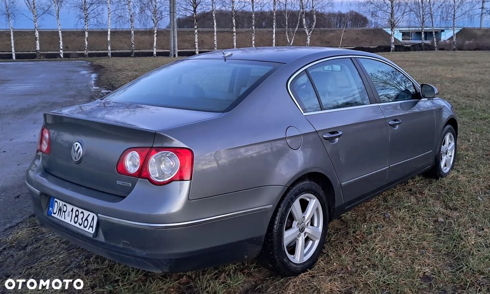 Volkswagen Passat 2.0 TSI Sportline - 6