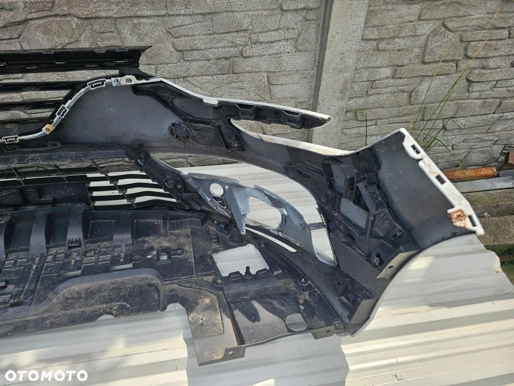 Megane IV 4 16r - zderzak przod podłoga - 8