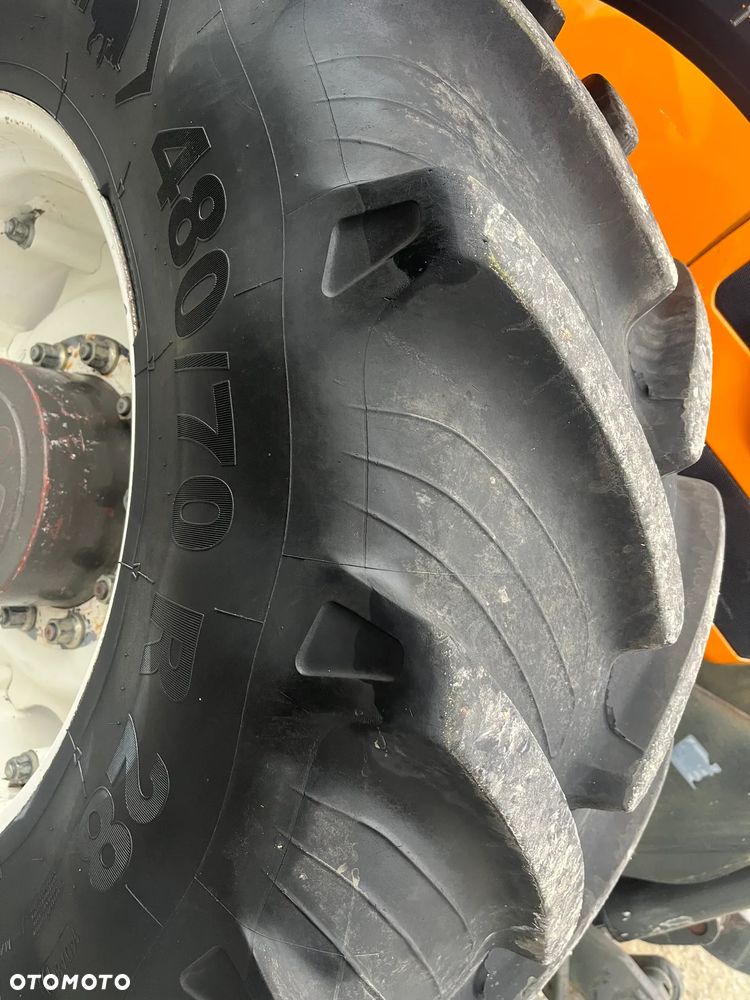 Renault Ares 710 RZ - 17