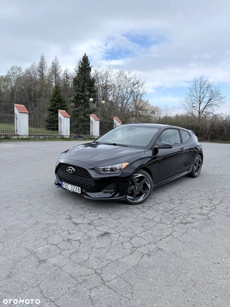 Hyundai Veloster - 5