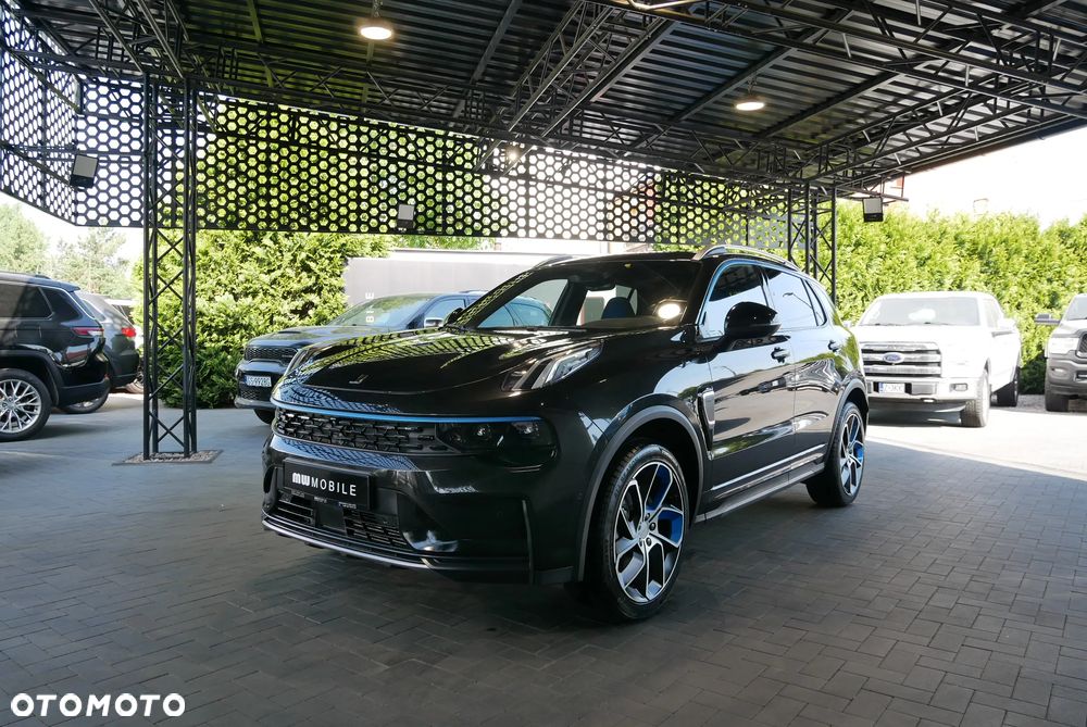 Lynk & Co 01 - 1