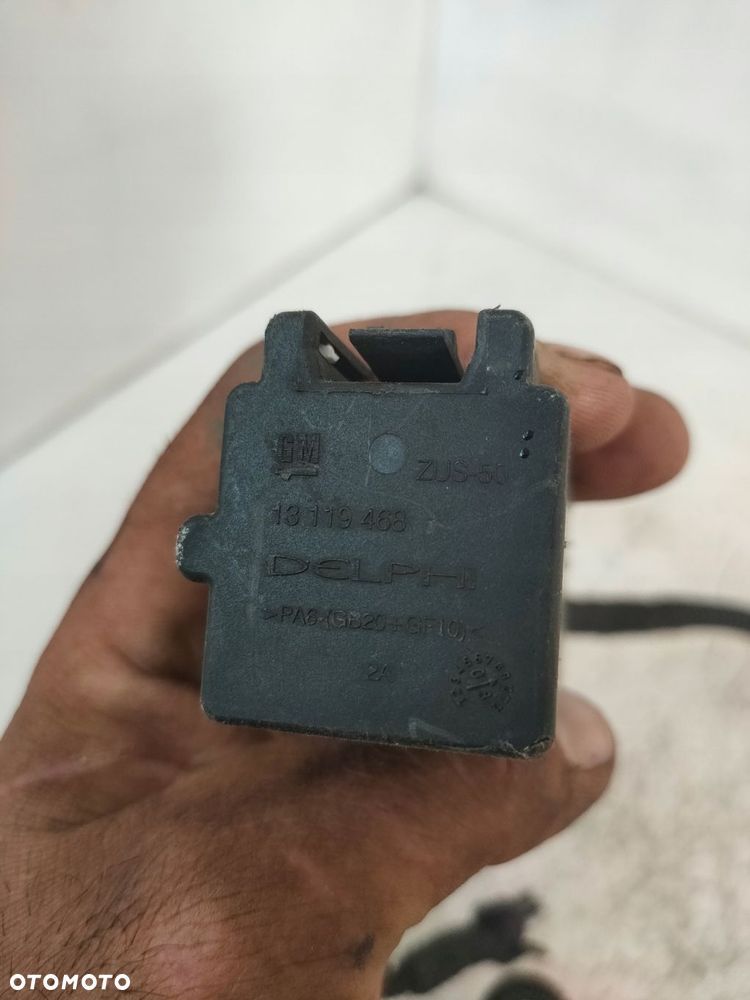 wiązka wentylatorów zafira b 1.9 cdti 13119468 - 2