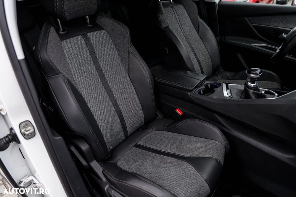 Peugeot 3008 BlueHDi 130 Stop & Start Allure - 16