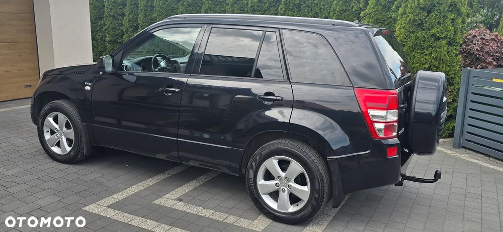 Suzuki Grand Vitara 1.9 DDiS - 10