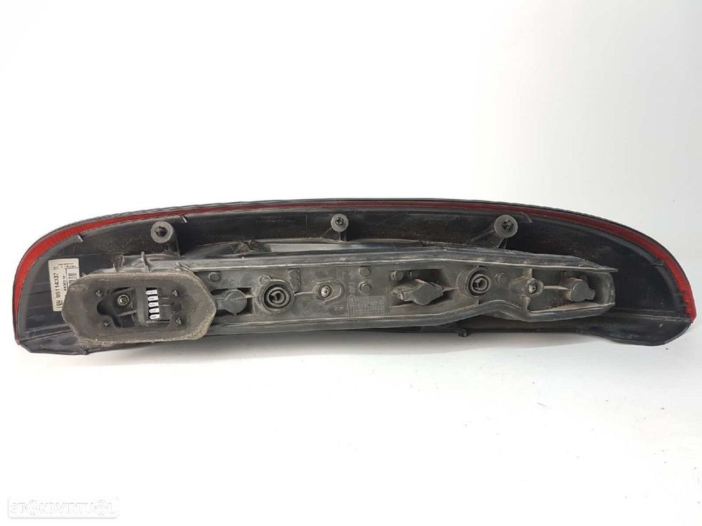 FAROLIM TRASEIRO DIREITO OPEL CORSA C CLUB - 3