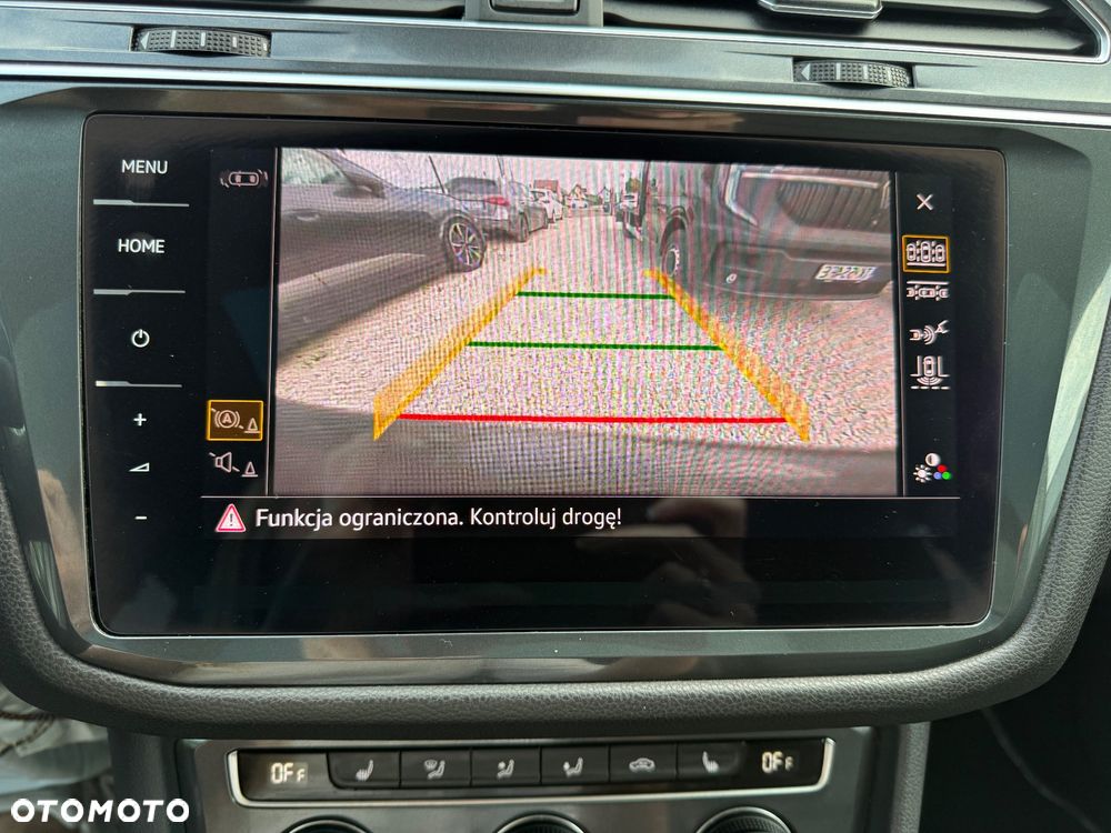Volkswagen Tiguan - 16