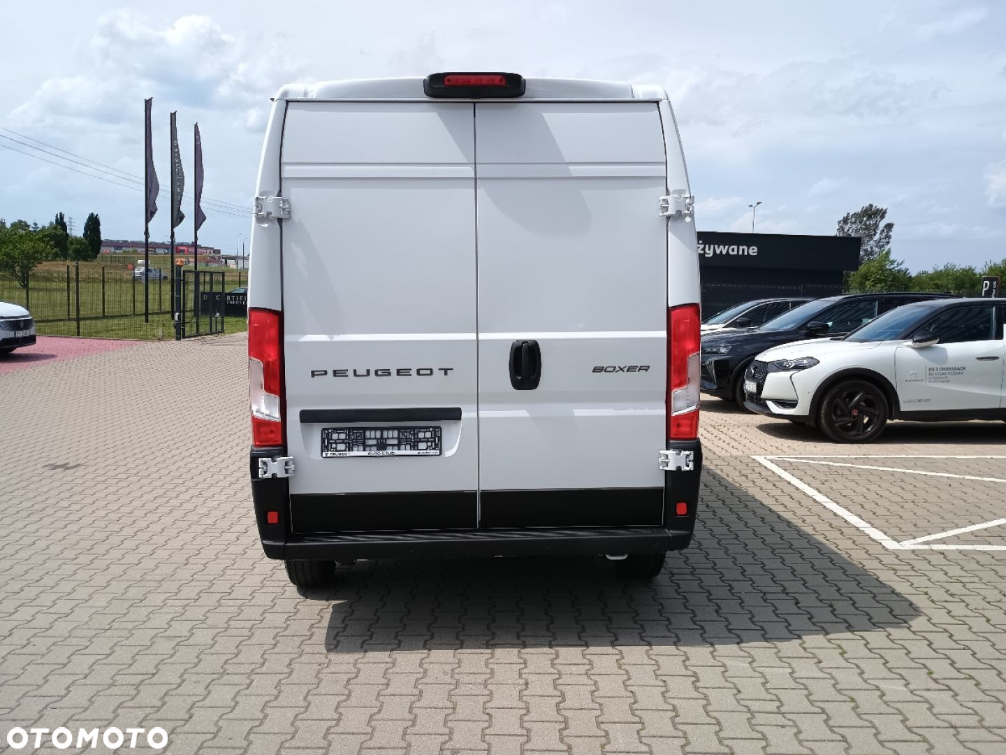 Peugeot Boxer Furgon 2.2-Power 140KM - 6
