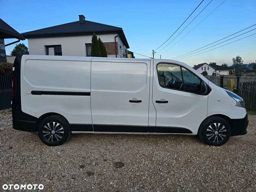 Renault TRAFIC - 9