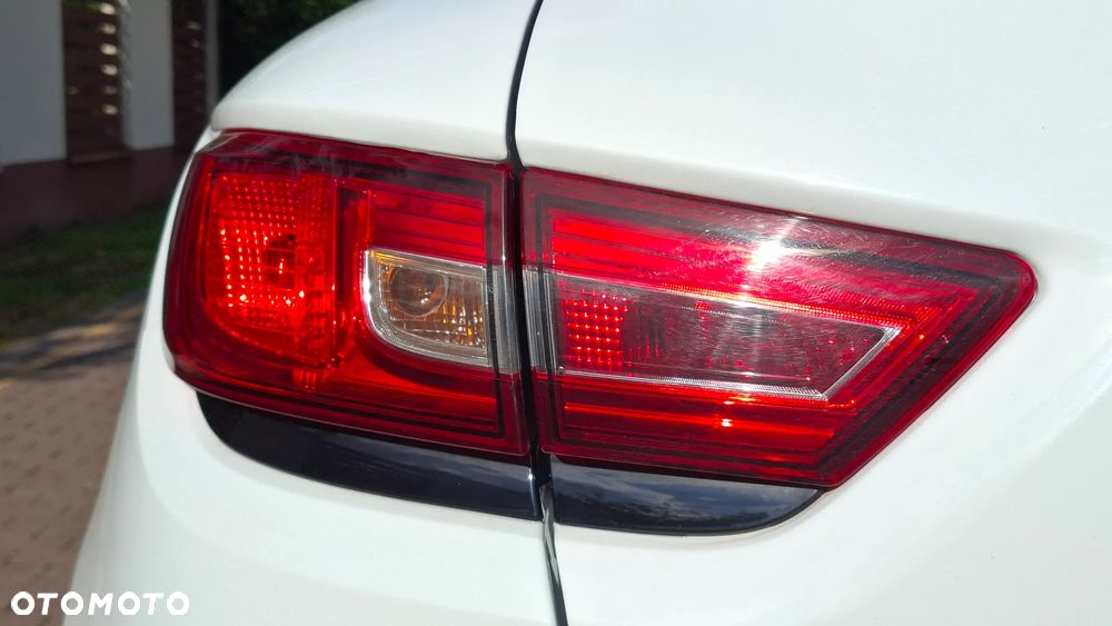 Renault Clio 0.9 Energy TCe Limited EU6 - 9