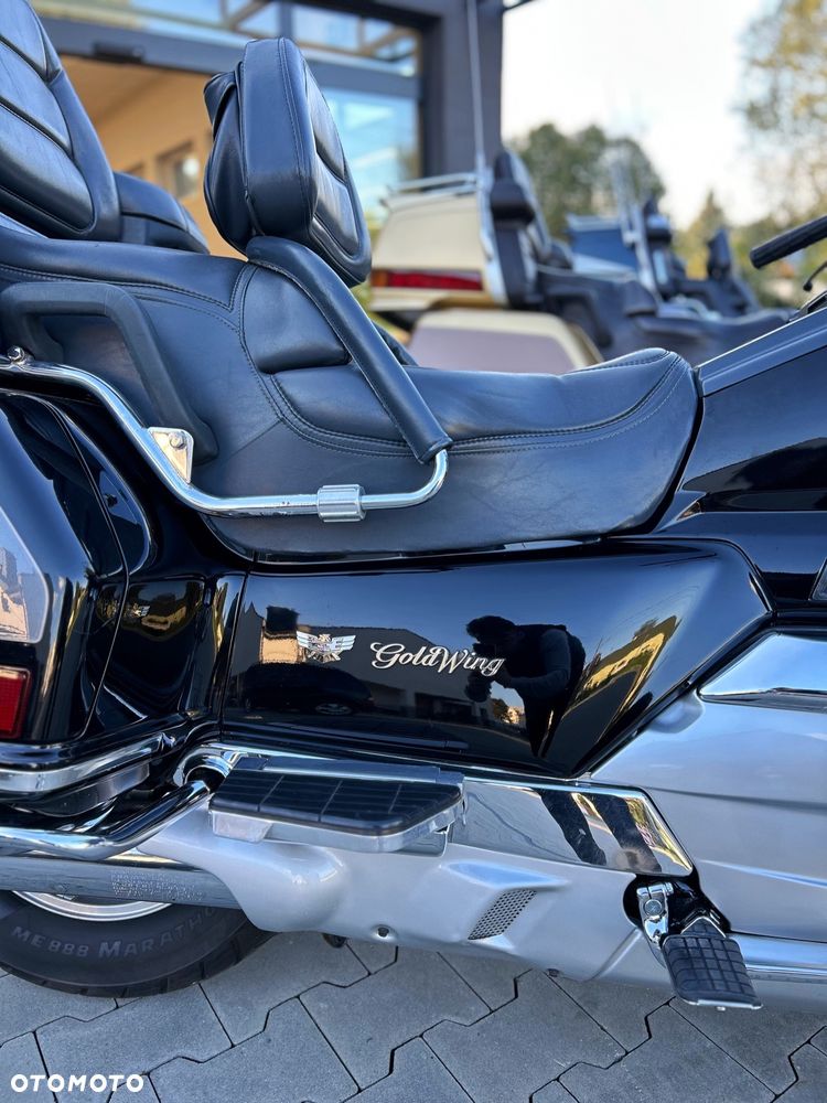 Honda GL - 9