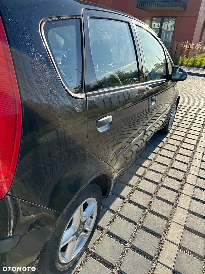 Mitsubishi Colt 1.3 Inform - 13
