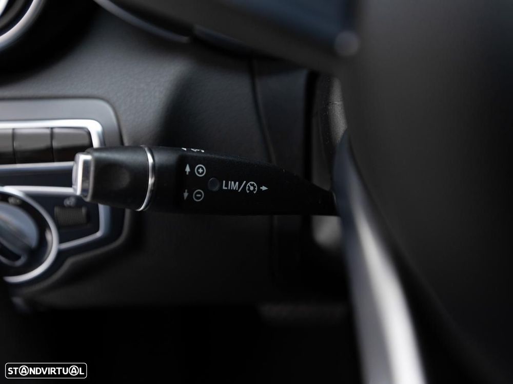 Mercedes-Benz C 300 - 21