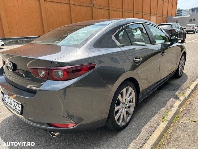 Mazda 3 e-Skyactiv G122 AT MHEV Plus - 10