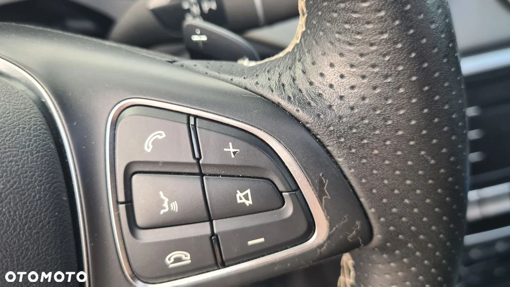 Mercedes-Benz CLA 250 4Matic 7G-DCT Sport - 21