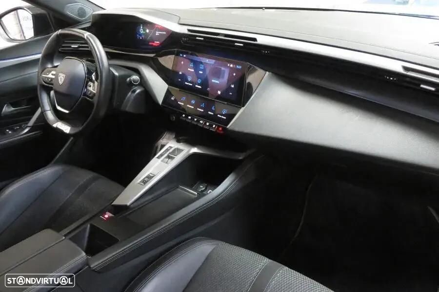 Peugeot 308 1.6 Hybrid GT e-EAT8 - 29