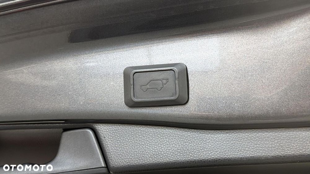 Toyota RAV4 2.5 Hybrid Comfort 4x4 - 19