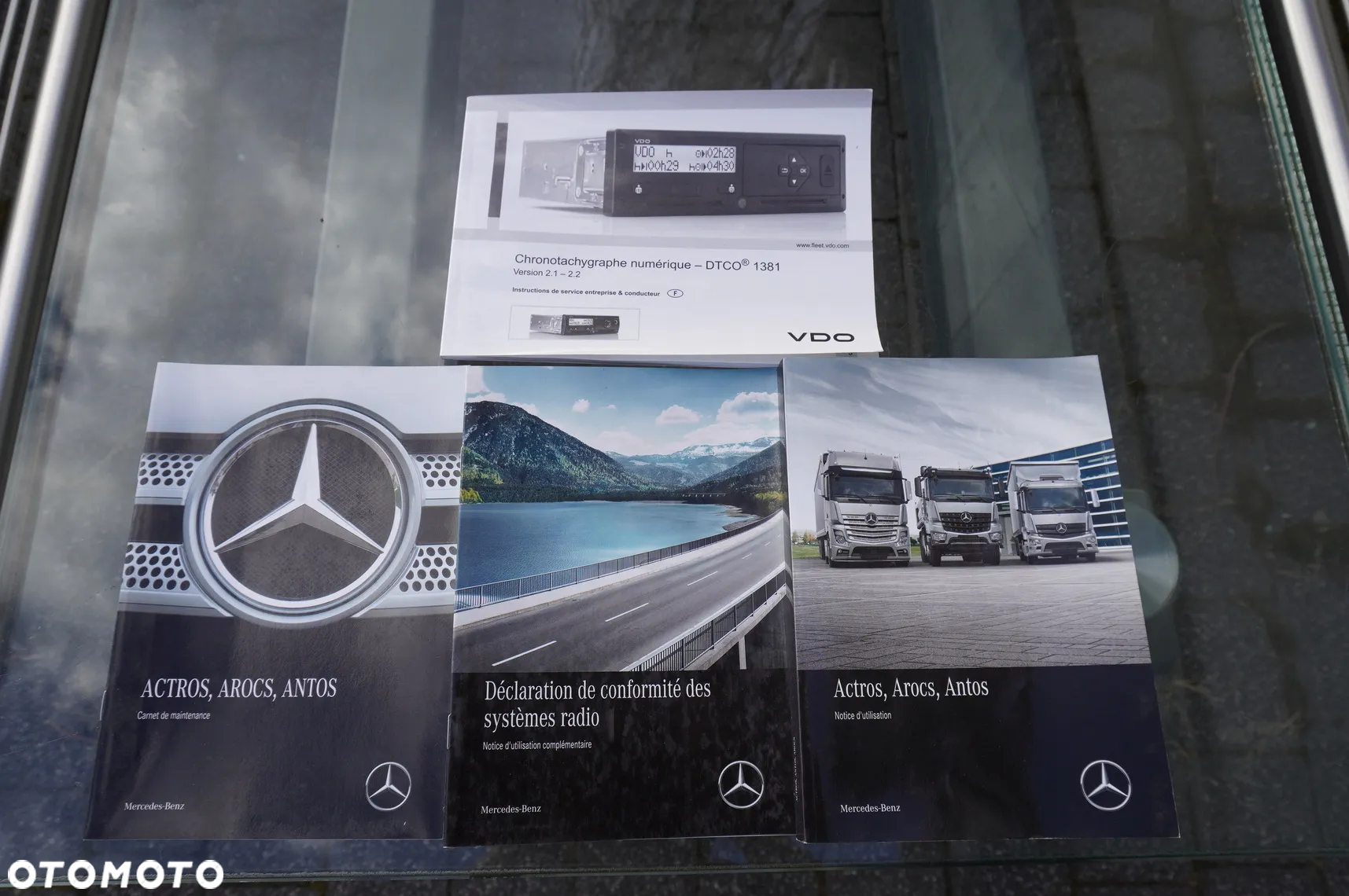 Mercedes-Benz Arocs 2636 burtowy / HDS Fassi F175 7.7 t / 150 tys. km - 30
