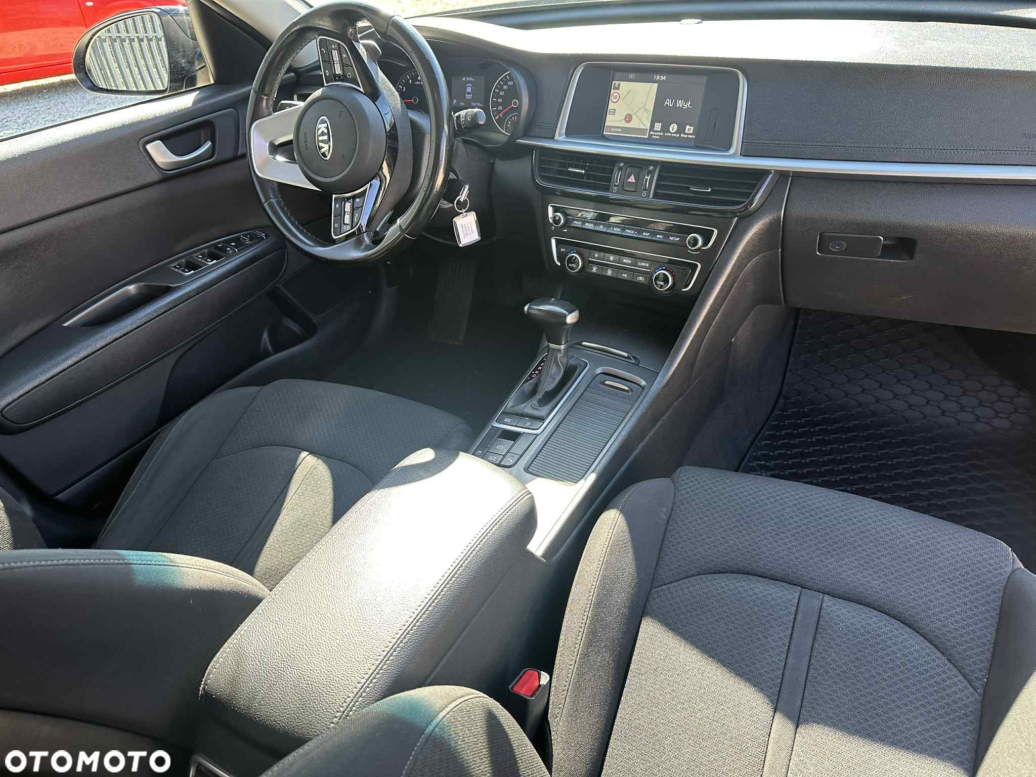 Kia Optima - 8