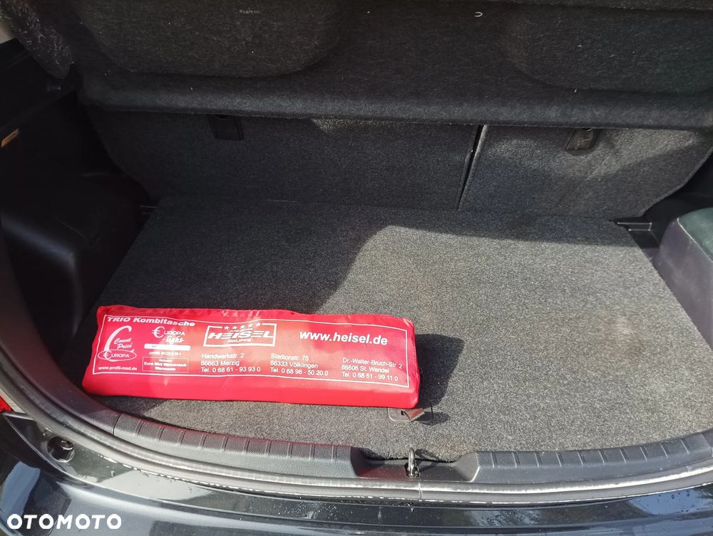 Toyota Yaris 1.33 VVT-i Cool - 17