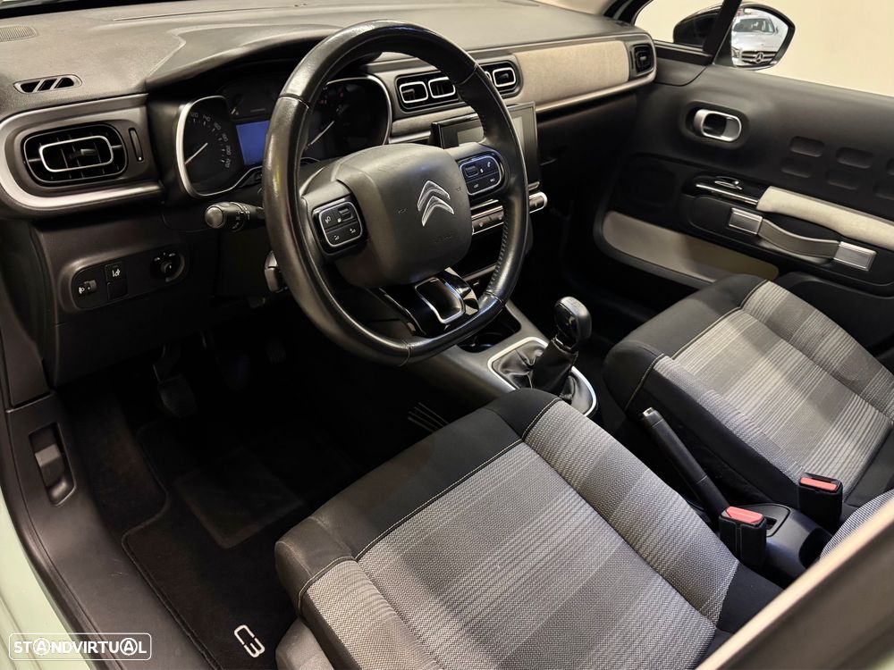 Citroën C3 1.2 PureTech Feel - 10