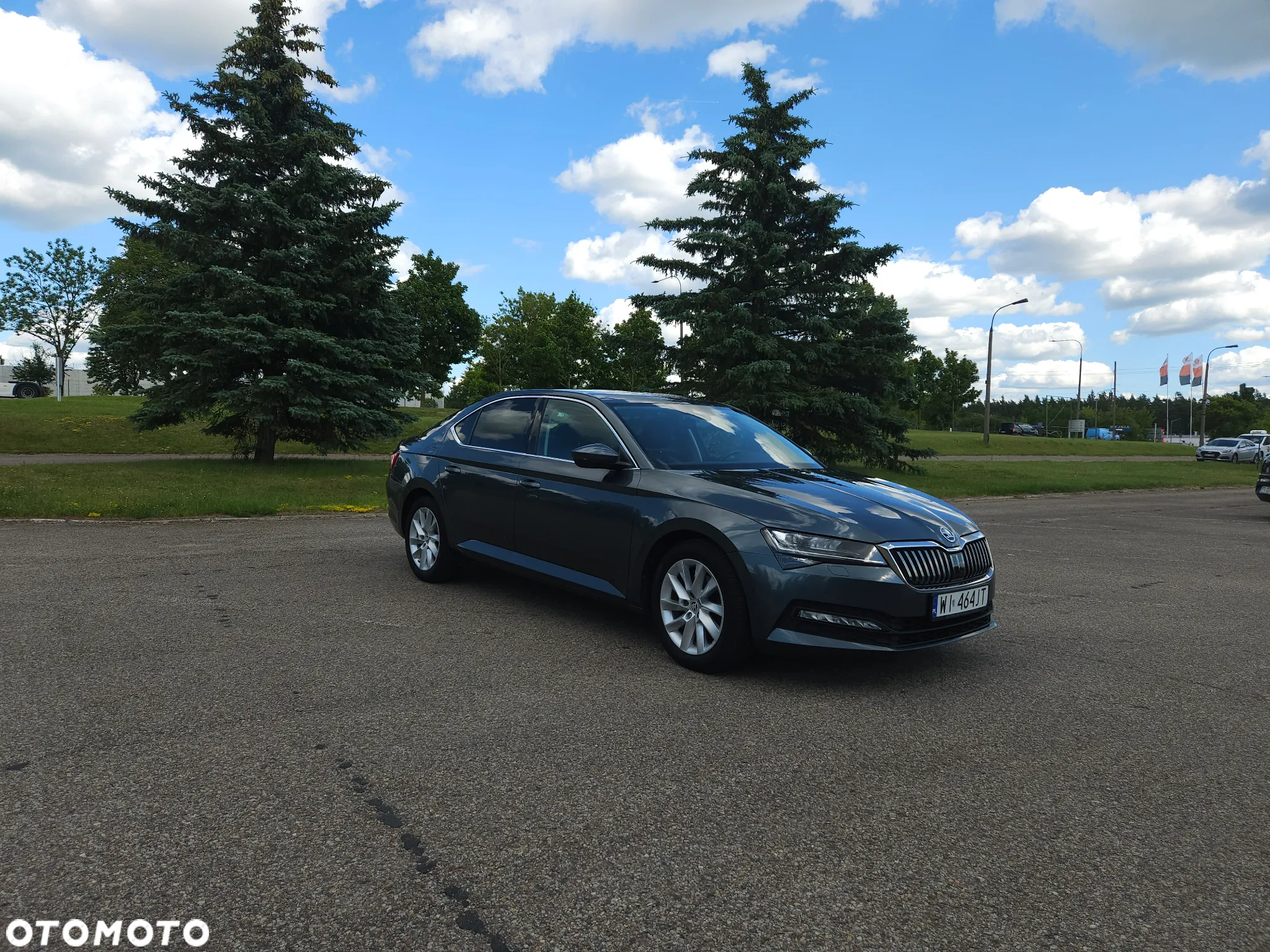Skoda Superb 2.0 TDI Ambition - 14