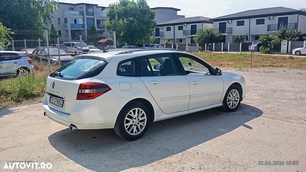 Renault Laguna 2.0dCi BOSE - 3