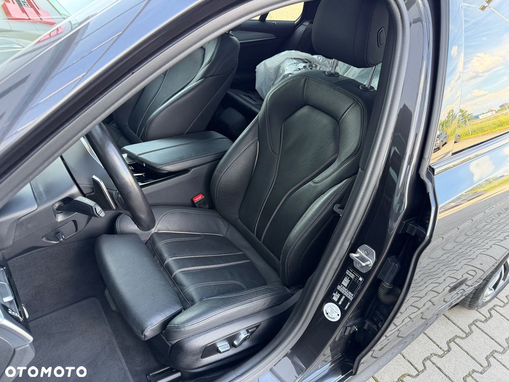 BMW Seria 5 530d M Sport Edition - 16