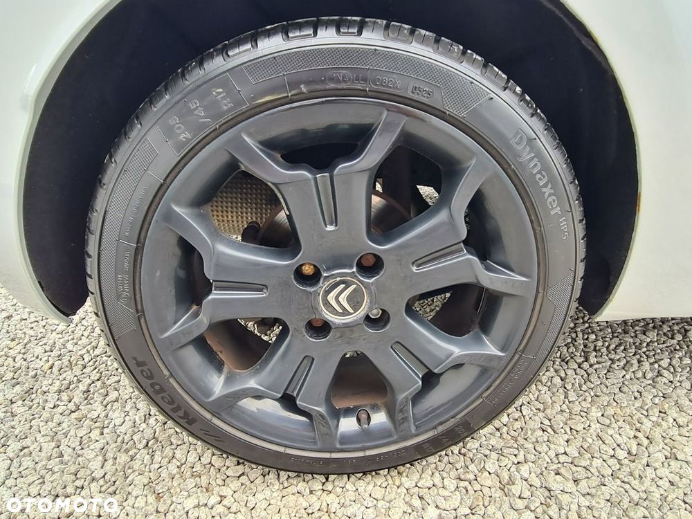 Citroën DS3 1.6 HDi SportChic - 26