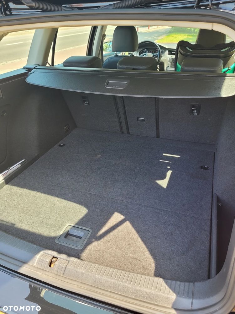 Volkswagen Golf 1.6 TDI BlueMotion Technology DSG Comfortline - 10