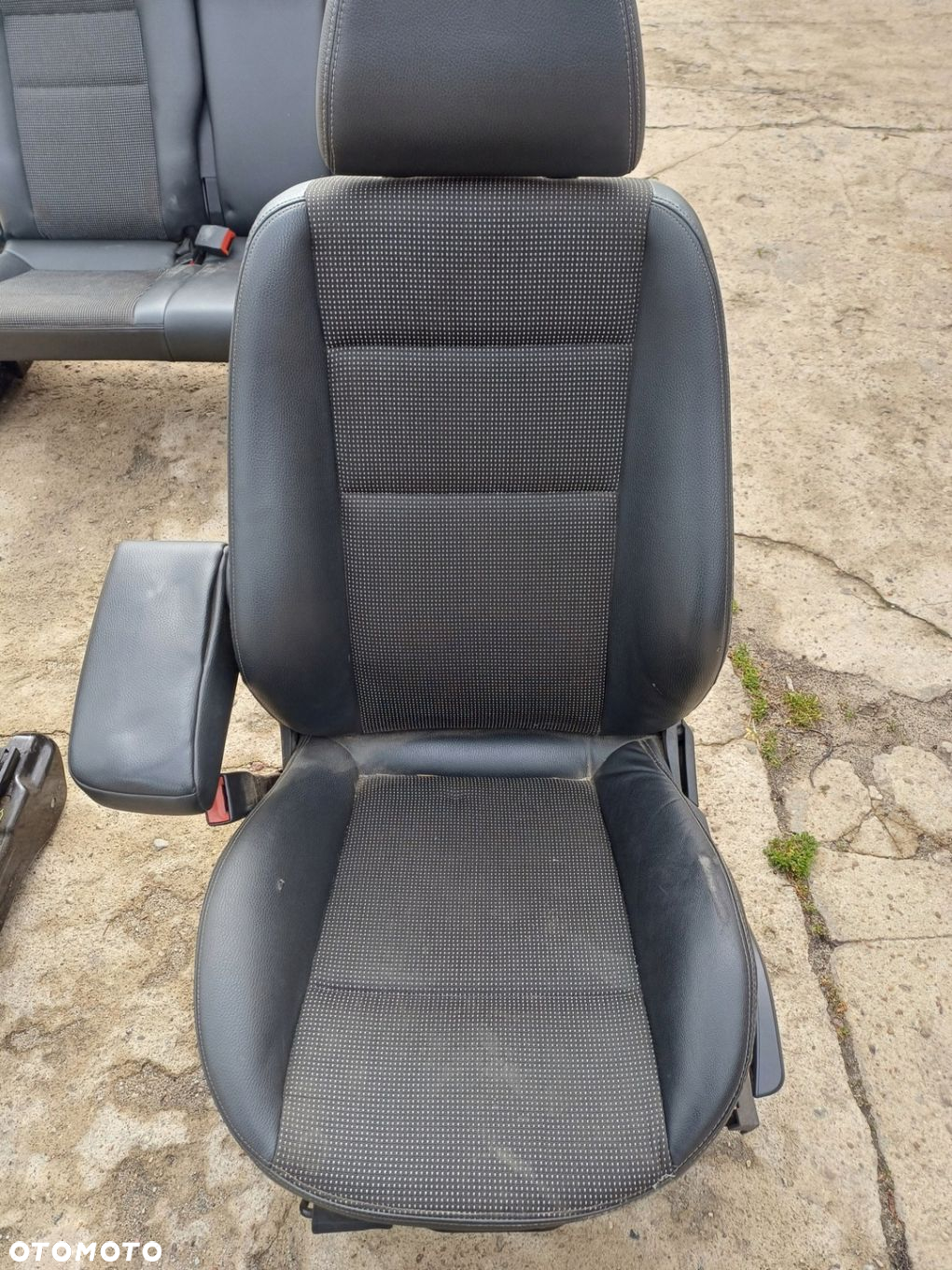 fotele fotel kanapa 7 osob OPEL ZAFIRA B 05-08R - 5