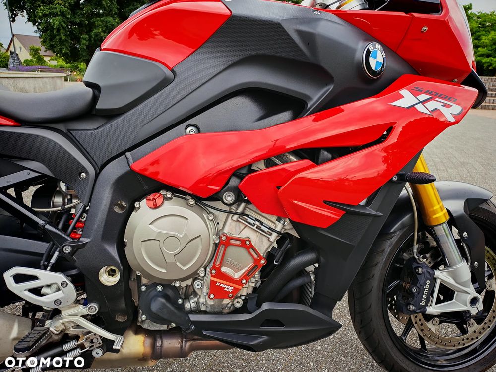 BMW XR - 7