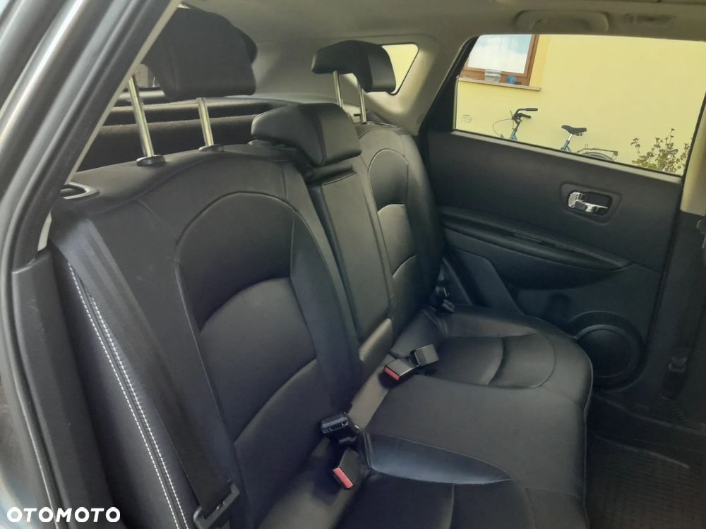 Nissan Qashqai 2.0 360 - 23