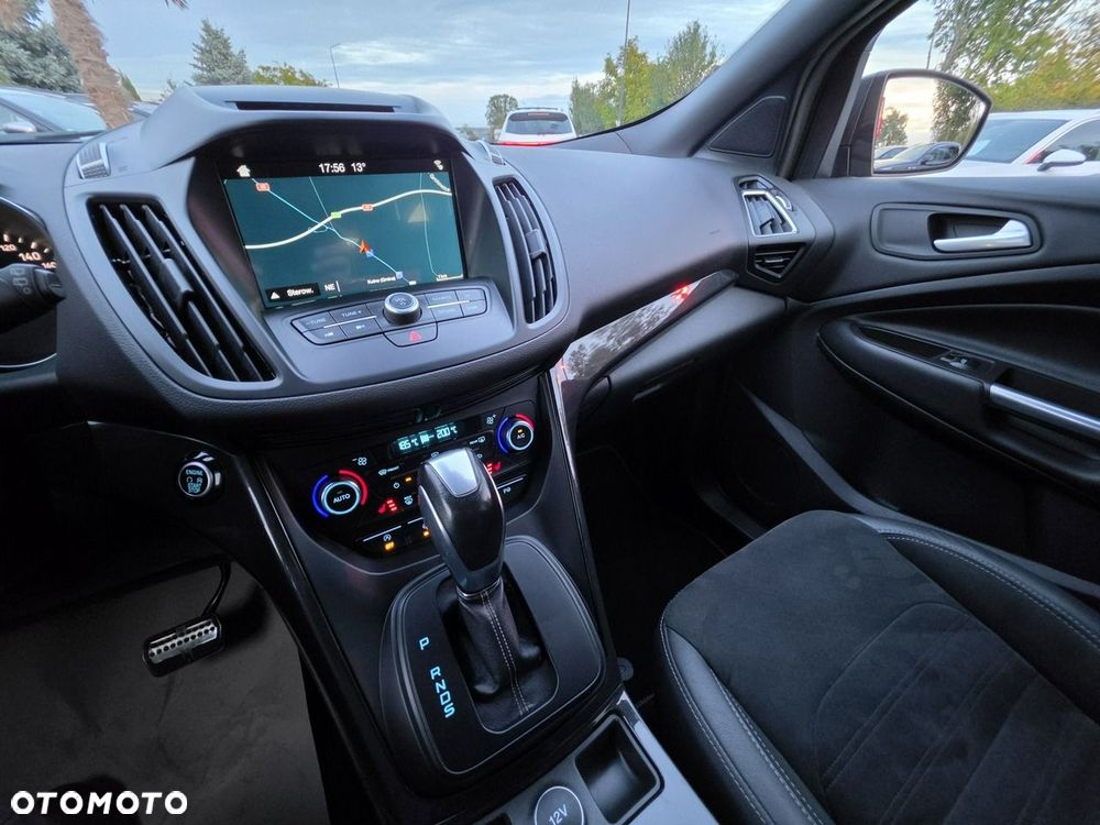 Ford Kuga 1.5 EcoBoost 4x4 ST-Line - 37