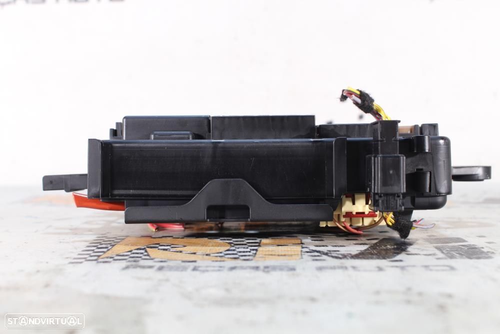 Caixa De Fusíveis Bmw 3 (F30, F80)  61149337880 / 9337880 / 20082014 - 3