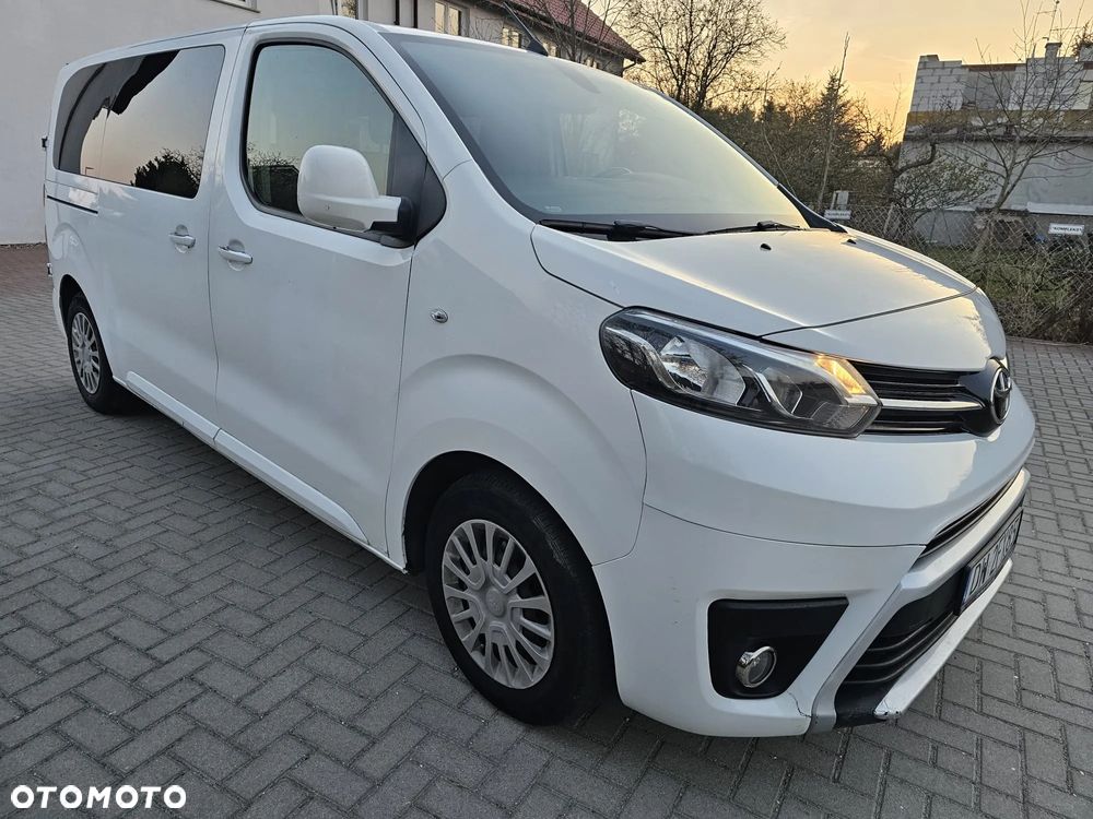 Toyota ProAce Kombi D-4D Compact 2,6t - 8