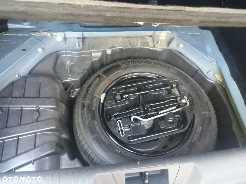 Renault Megane ENERGY TCe 100 LIFE - 13