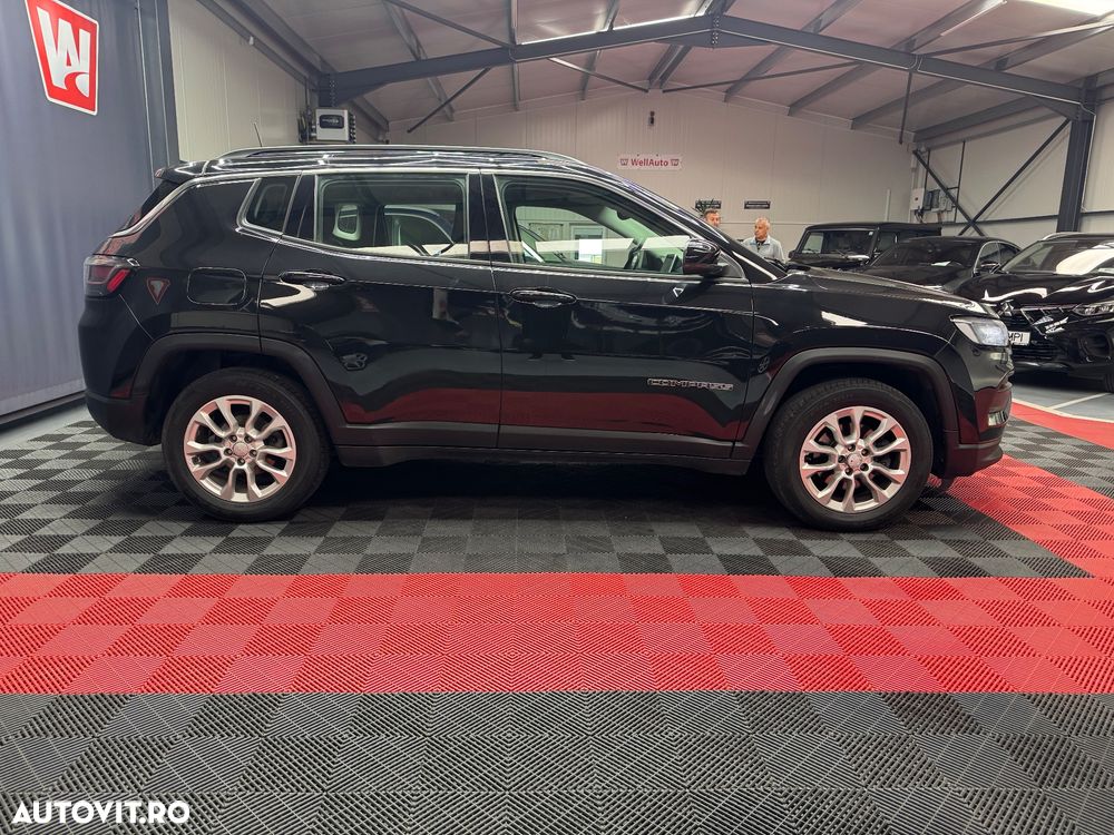 Jeep Compass - 4