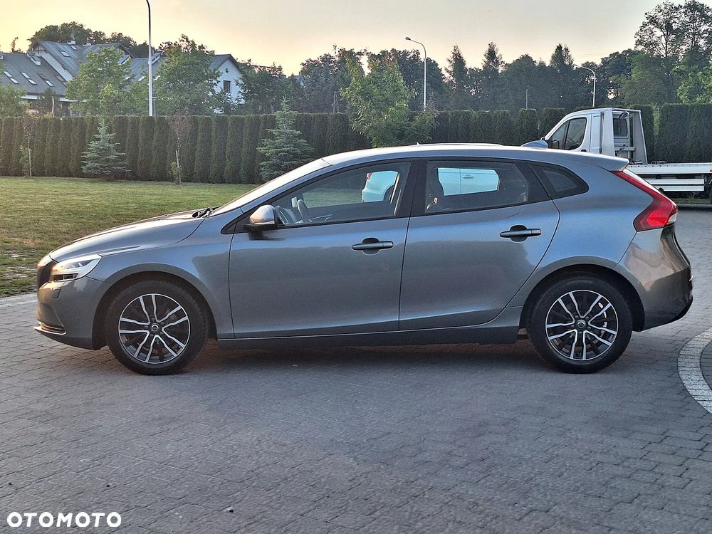Volvo V40 D2 Kinetic - 12