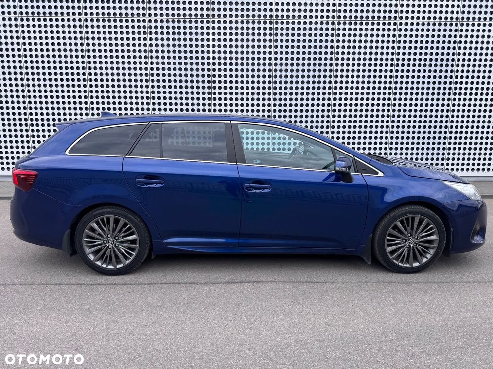 Toyota Avensis 2.0 Premium MS - 7