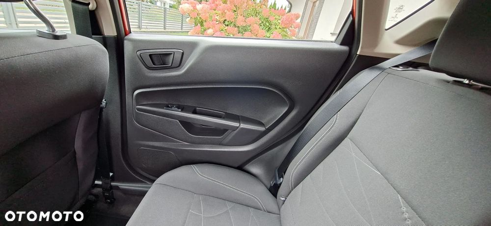 Ford Fiesta - 15