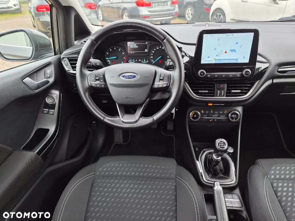 Ford Fiesta 1.0 EcoBoost S&S TITANIUM - 21