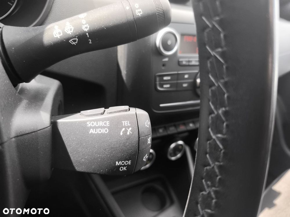 Dacia Duster 1.3 TCe FAP Comfort - 24
