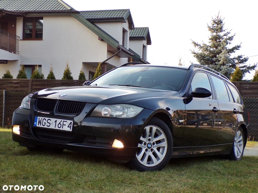 BMW Seria 3 320d DPF Efficient Dynamics Edition - 1