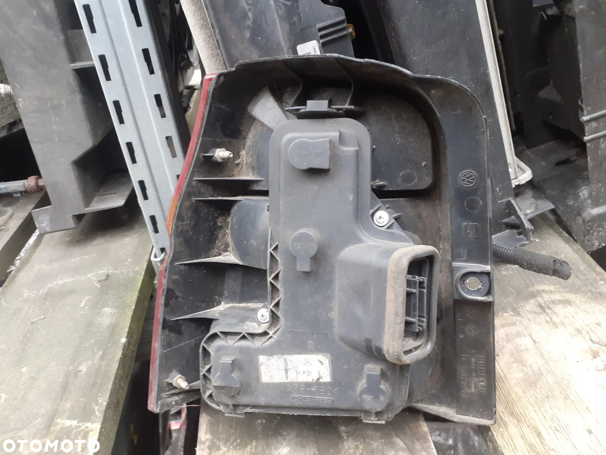 .  TYL TYLNA LAMPA PRAWA VOLKSWAGEN LUPO / SEAT AROSA - 3