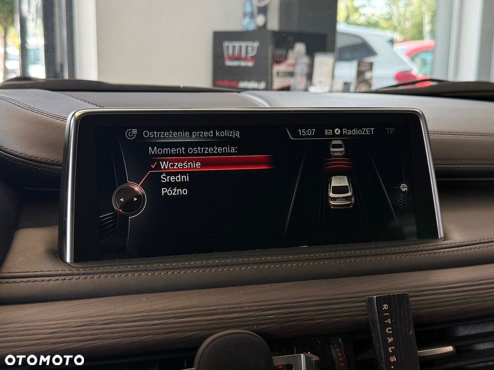 BMW X6 - 32